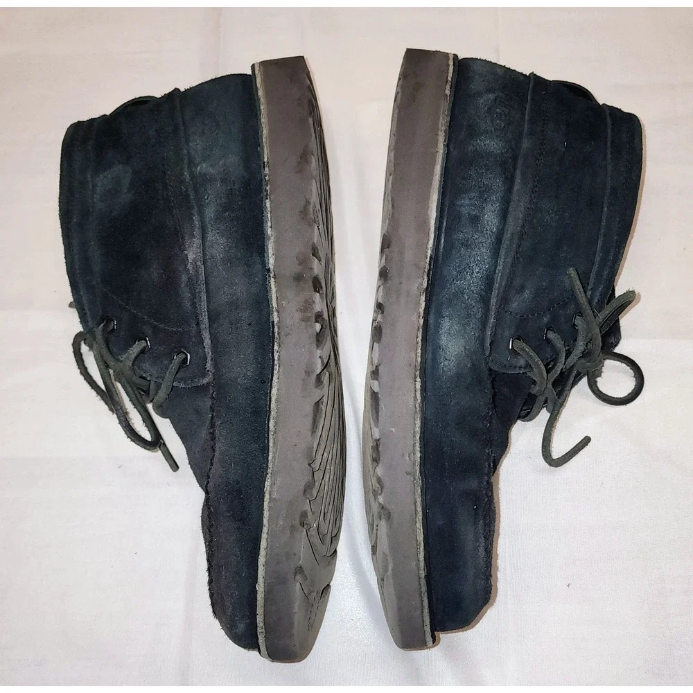 UGG Campout Men's 10 Black Suede Sheepskin‎ Leather Low Chukka Boots S/N 1112408